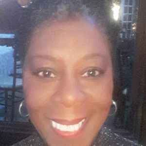 Meet your Posher, Kelli